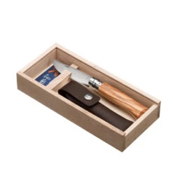 Coffret Couteau Opinel Randonnée Numéro 8 En Bois D'olivier, Avec Son étui Cuir 7 Coffret Couteau Opinel Randonnée Numéro 8 En Bois D'olivier, Avec Son étui Cuir -Avontuur Uitrusting coffret couteau opinel randonnee numero 8 en bois dolivier avec son etui cuir 2