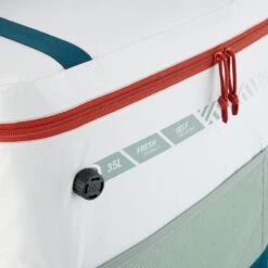 Quechua GLACIERE SOUPLE DE CAMPING - 35 LITRES - CONSERVATION AU FRAIS 17 HEURES -Avontuur Uitrusting glaciere souple de camping 35 litres conservation au frais 17 heures 8